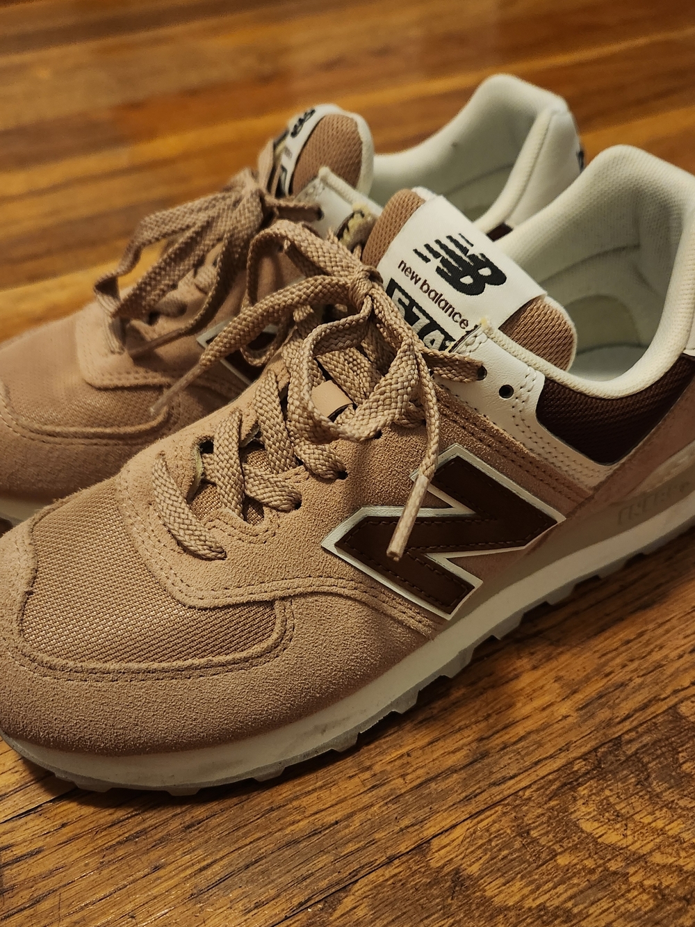 New Balance Tan and Brown Retro 574 Women Sneakers - Size 6.5M